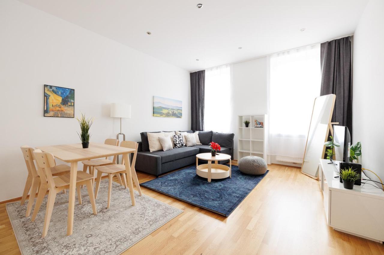 Apartment Charming Near Center